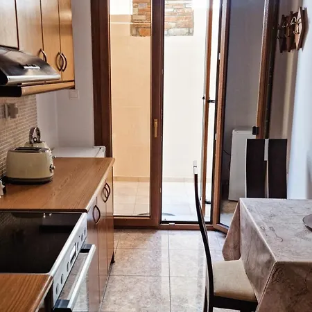 Appartamento Naxos Midtown